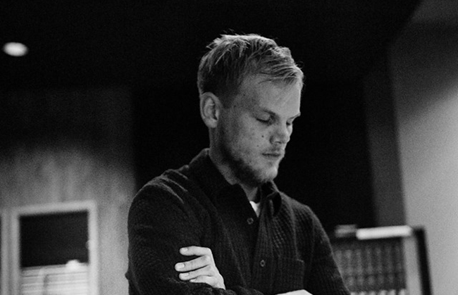 Сім'я Avicii натякнула, що діджей міг вчинити самогубство - ЗМІ